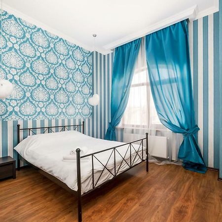 Stylish Apartment With A Balcony Overlooking The Park Odessa Dış mekan fotoğraf