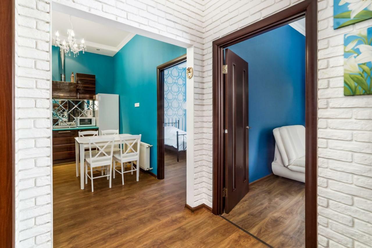 Stylish Apartment With A Balcony Overlooking The Park Odessa Dış mekan fotoğraf